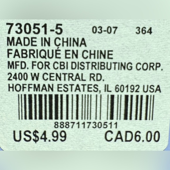 Claire's Rainbow Heart Charm Huggie Hoop Earrings - Picture 8 of 9